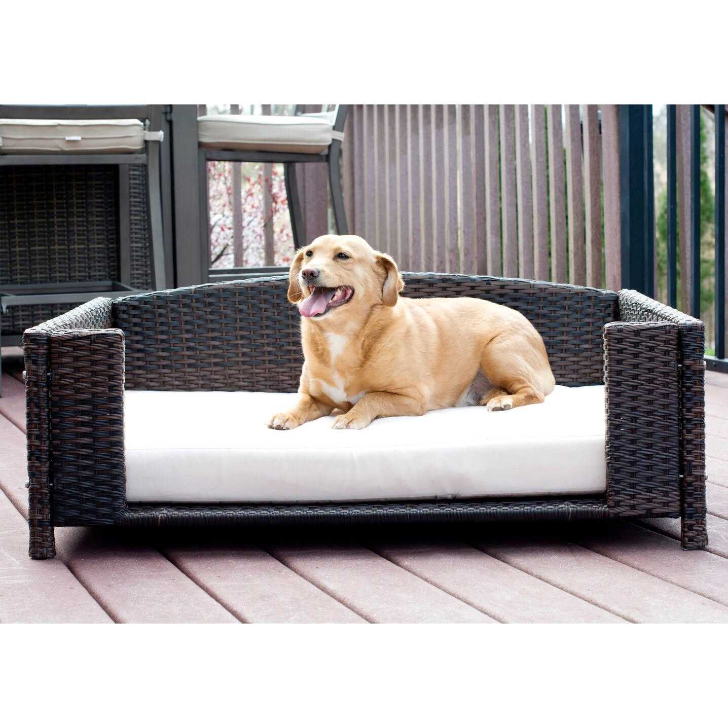 Iconic Pet Rattan Rectangular Pet Sofa - Image 4